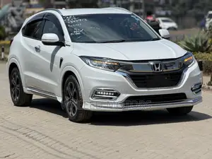 Honda Vezel 1.5 Hybrid 2WD 2019 Pearl