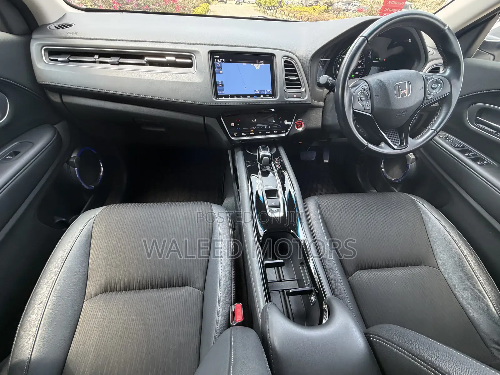 Honda Vezel 1.5 Hybrid 2WD 2019 Pearl