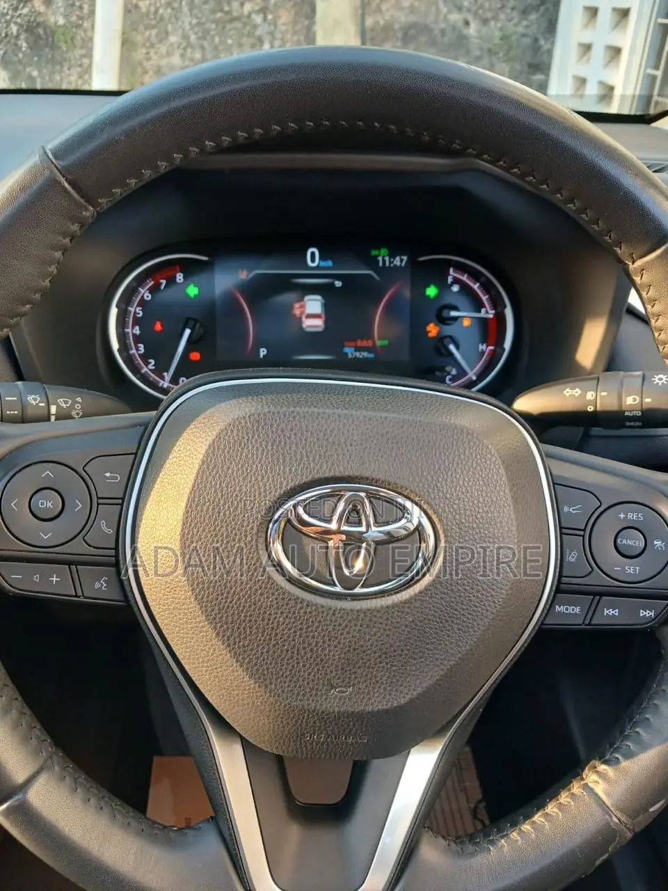 Toyota RAV4 Adventure 2019 White