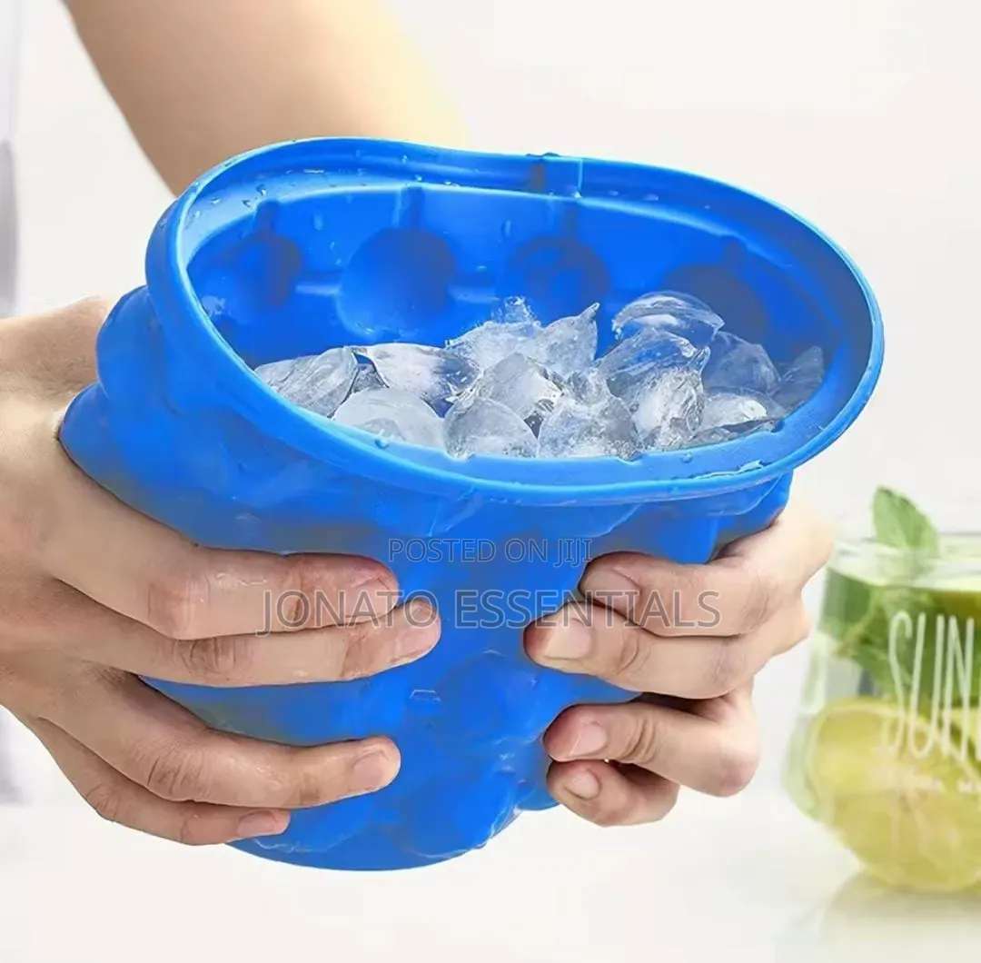 Silicone Ice Maker Bucket Round Cube Genie Tray