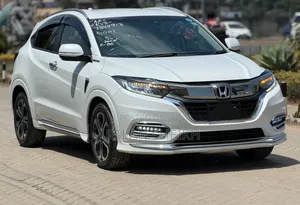 Honda Vezel 2019 White