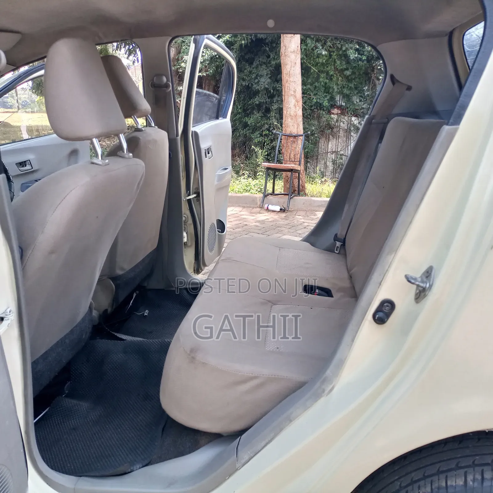 Daihatsu Mira 2012 Beige