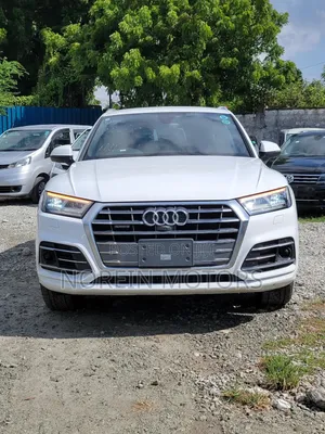 Audi Q5 2.0T Premium AWD quattro 2019 White