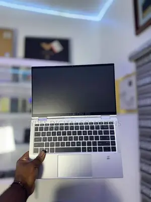 Laptop HP EliteBook x360 1030 G7 16GB Intel Core i7 SSD 256GB