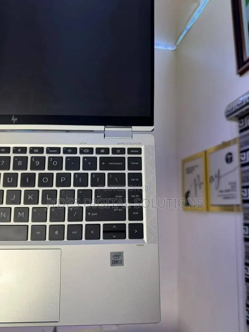 Laptop HP EliteBook x360 1030 G7 16GB Intel Core i7 SSD 256GB