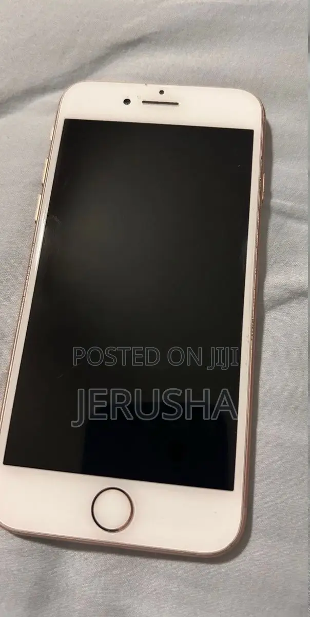 New Apple iPhone 8 64 GB Gold