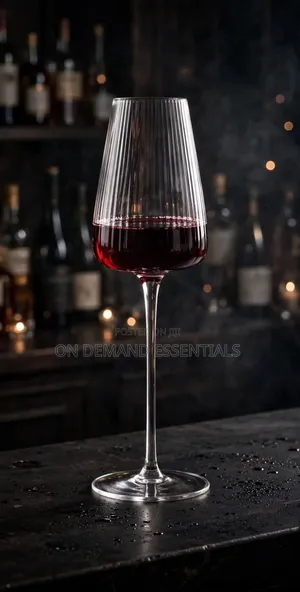 Wine/Champagne Glass\flute Capacity:260mls