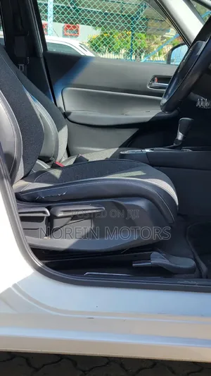 Toyota Passo 2021 White