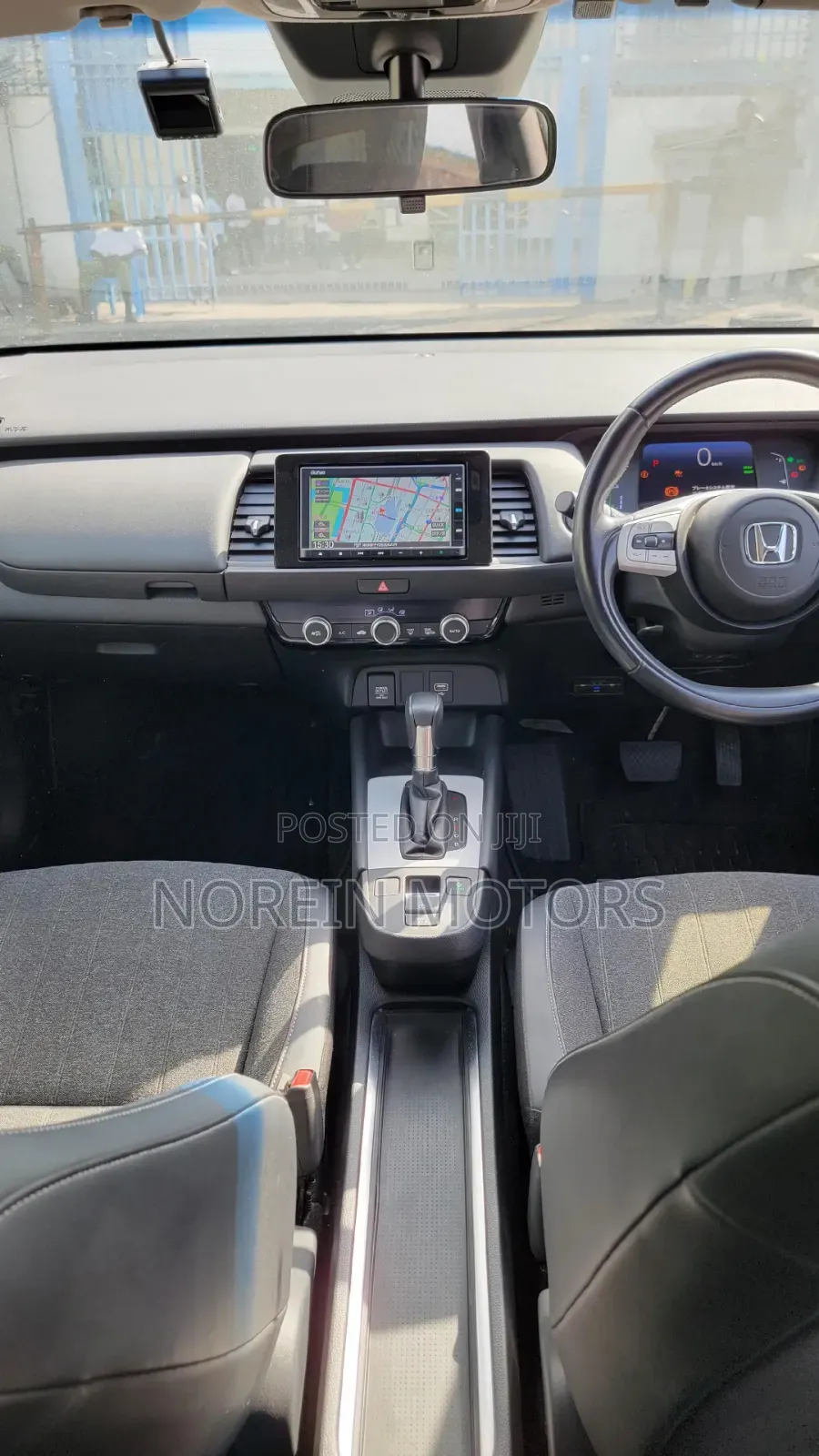 Toyota Passo 2021 White