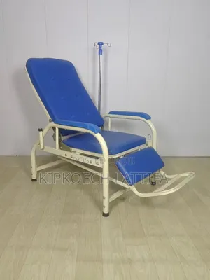 Hospital Infusion Chair / IV Therapy Reclining Chair With IV Stand