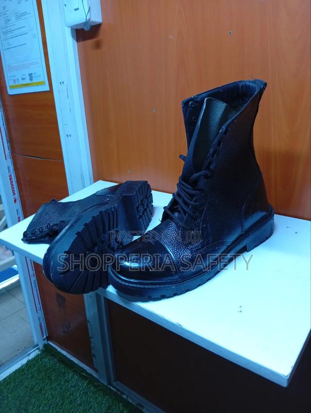 Security Boots With Hooks
