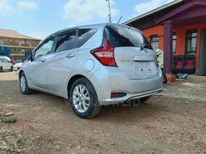 Nissan Note 2019 Silver