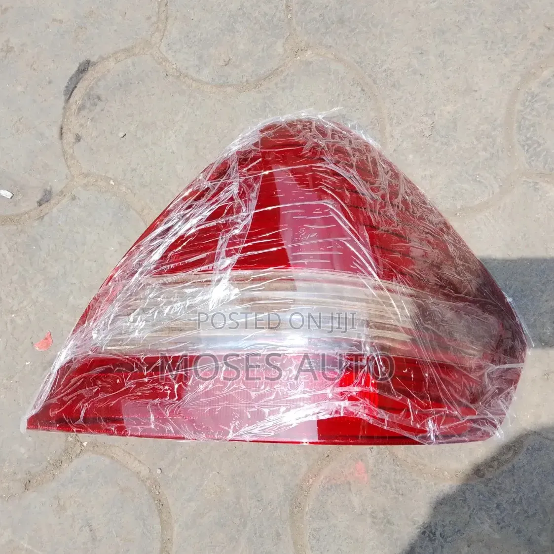 Nissan Tiida Taillight/Tail Light/Back Lights/Backlight Lens