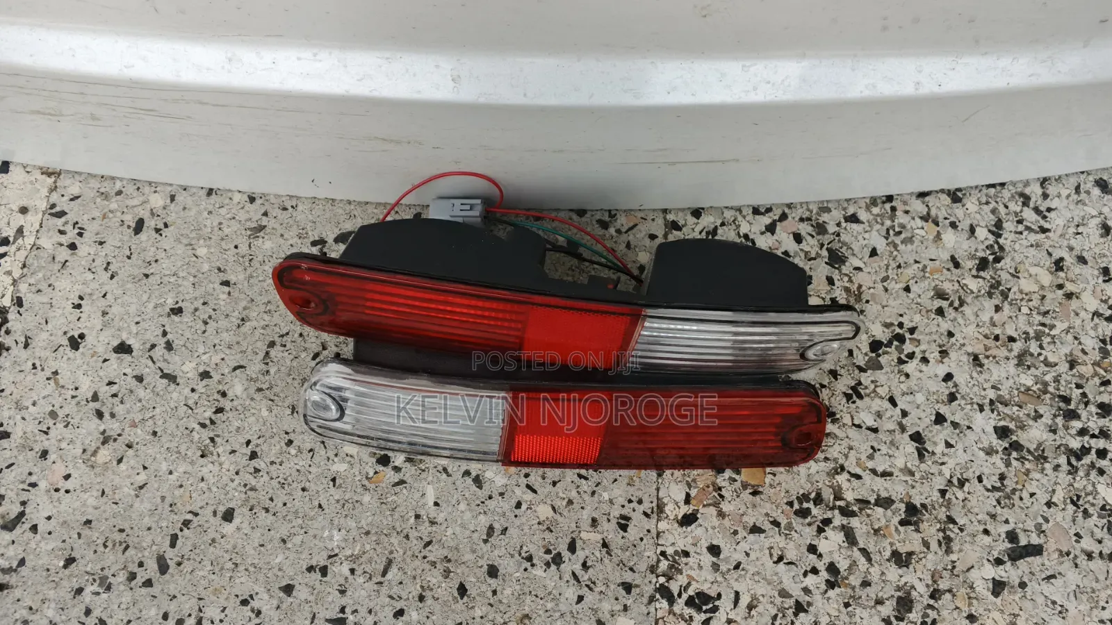 Mitsubishi Pajero V73 V74 V76 Rear Bumper Light