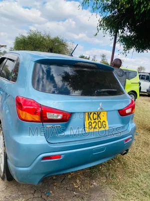 Mitsubishi RVR 2010 Blue