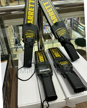 Garrett Super Scanner v Handheld Security Metal Detector