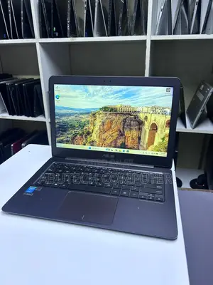 Laptop Asus 8GB Intel Core M SSD 256GB
