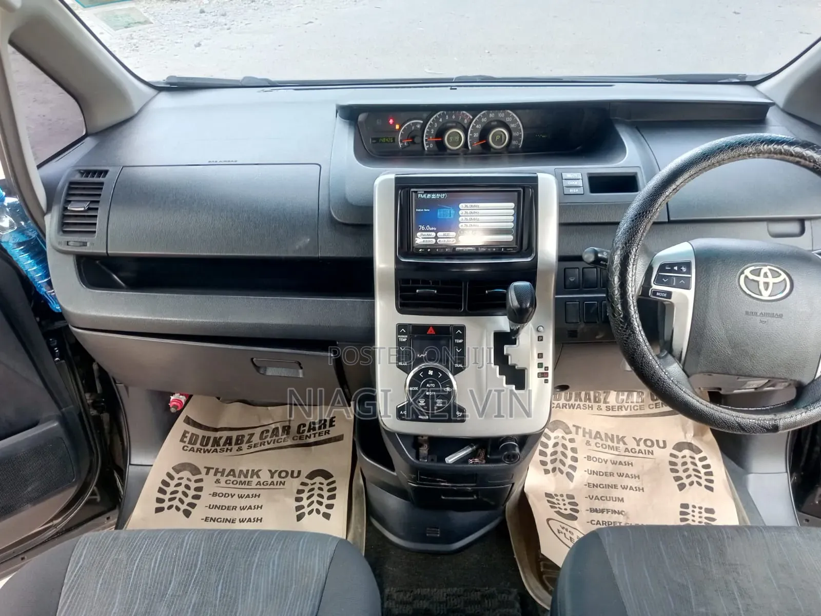 Toyota Noah 2012 Black