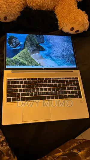 Laptop HP ProBook 450 8GB Intel Core i5 SSD 512GB