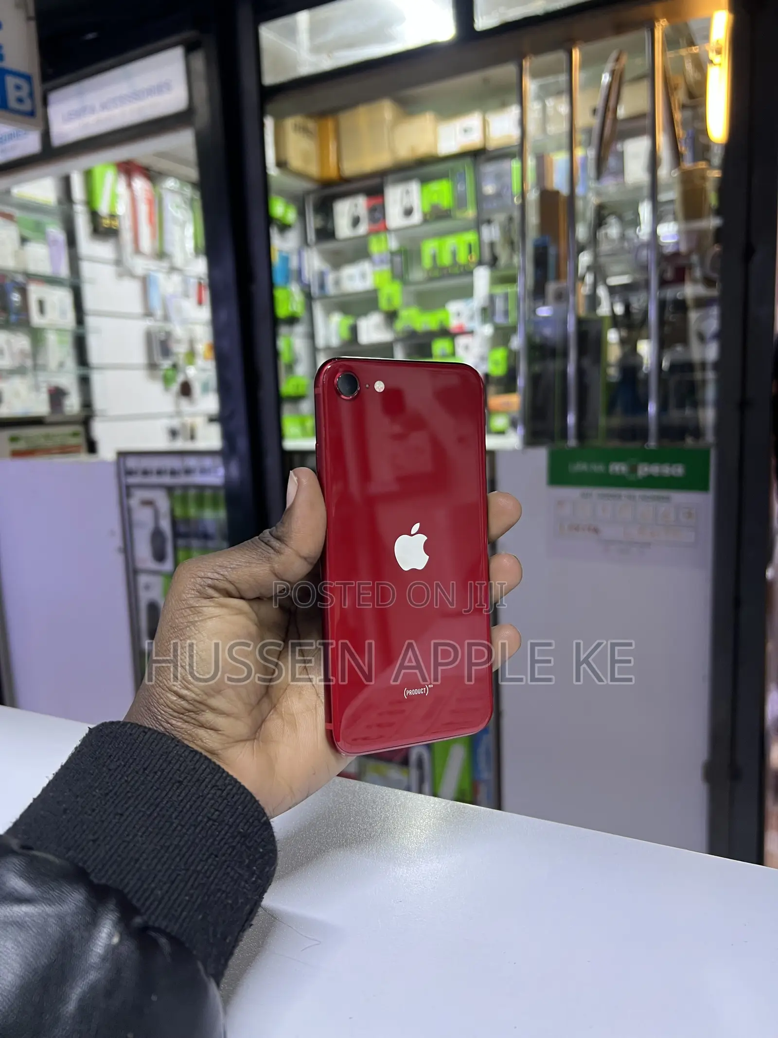 Apple iPhone SE (2022) 64 GB Red