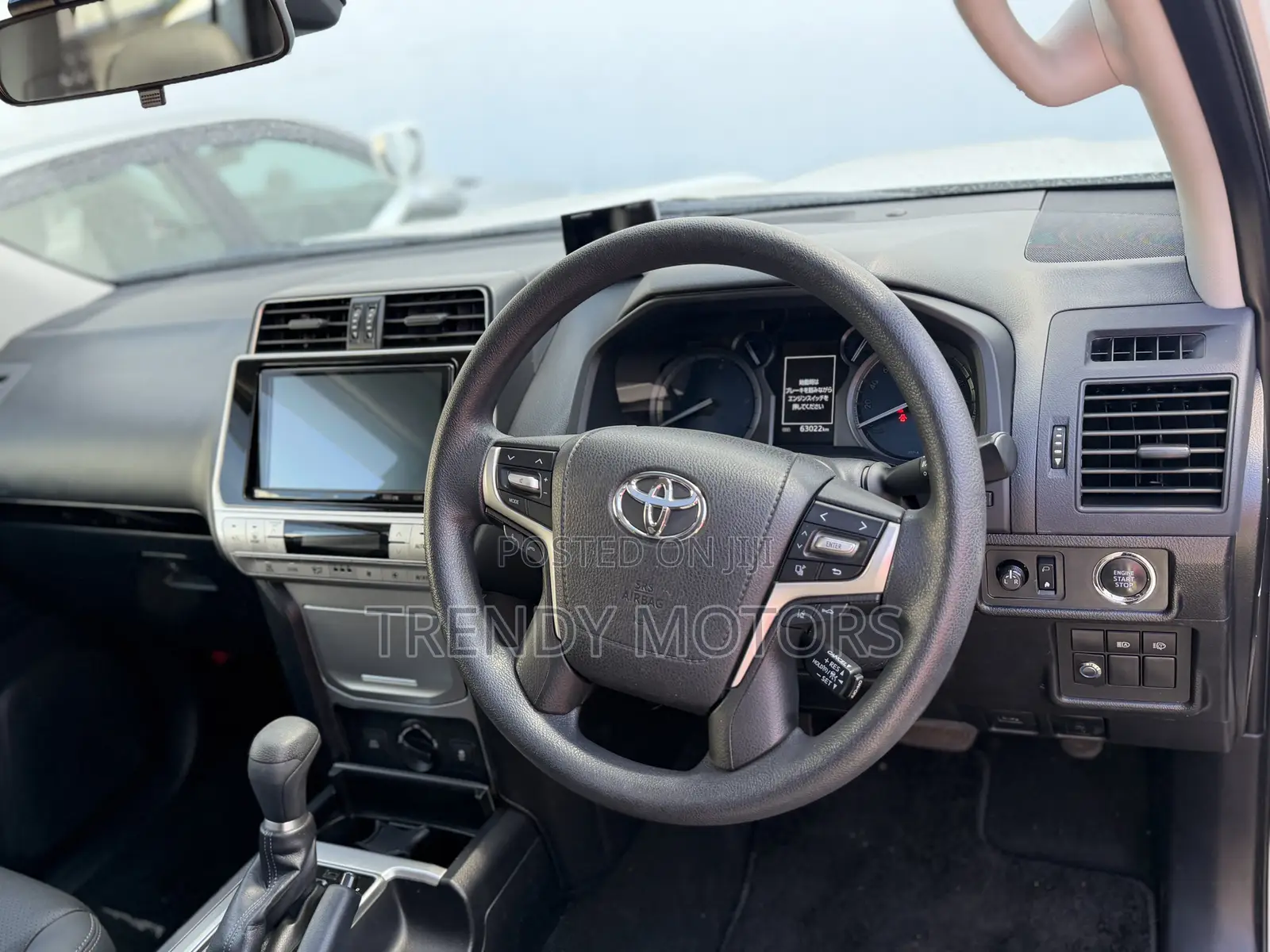 Toyota Land Cruiser Prado 2019 White