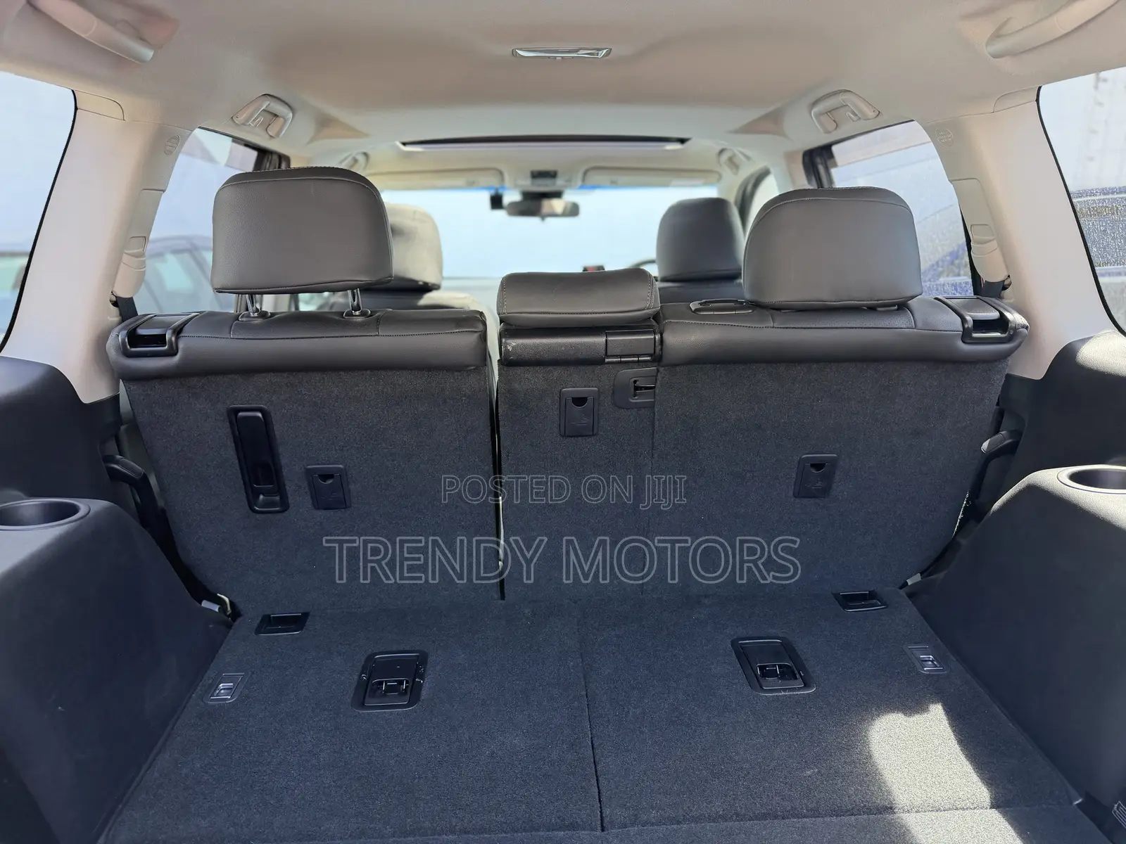 Toyota Land Cruiser Prado 2019 White