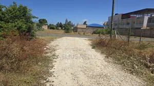 Bofa 1/2 Acre for Sale