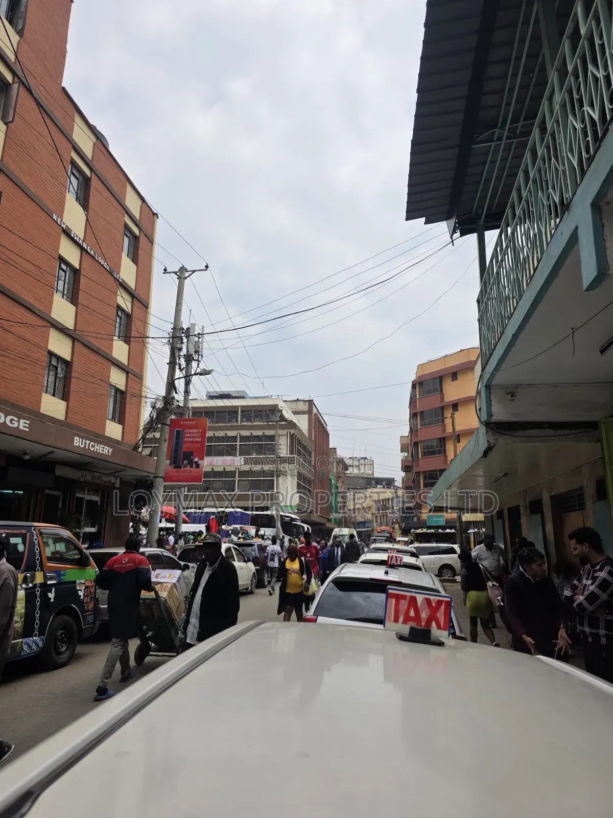 15bdrm Block of Flats in Nairobi Cbd for sale