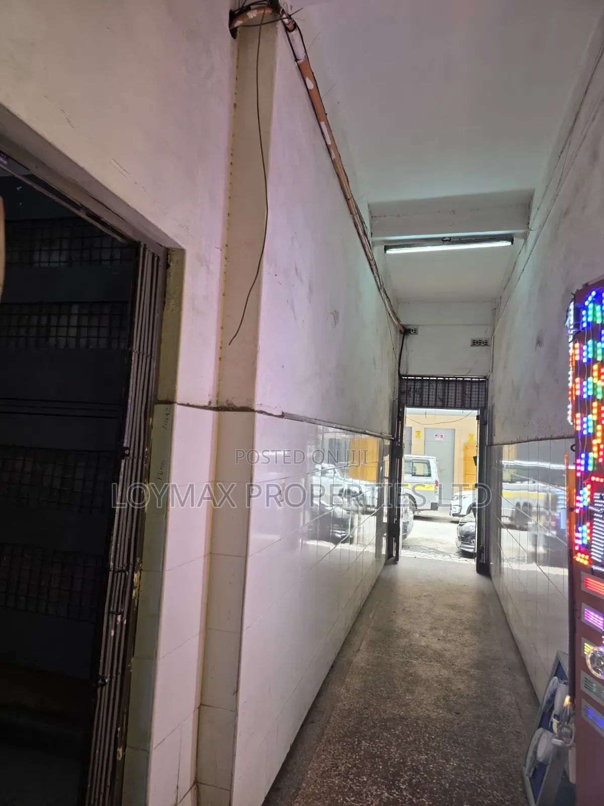 15bdrm Block of Flats in Nairobi Cbd for sale