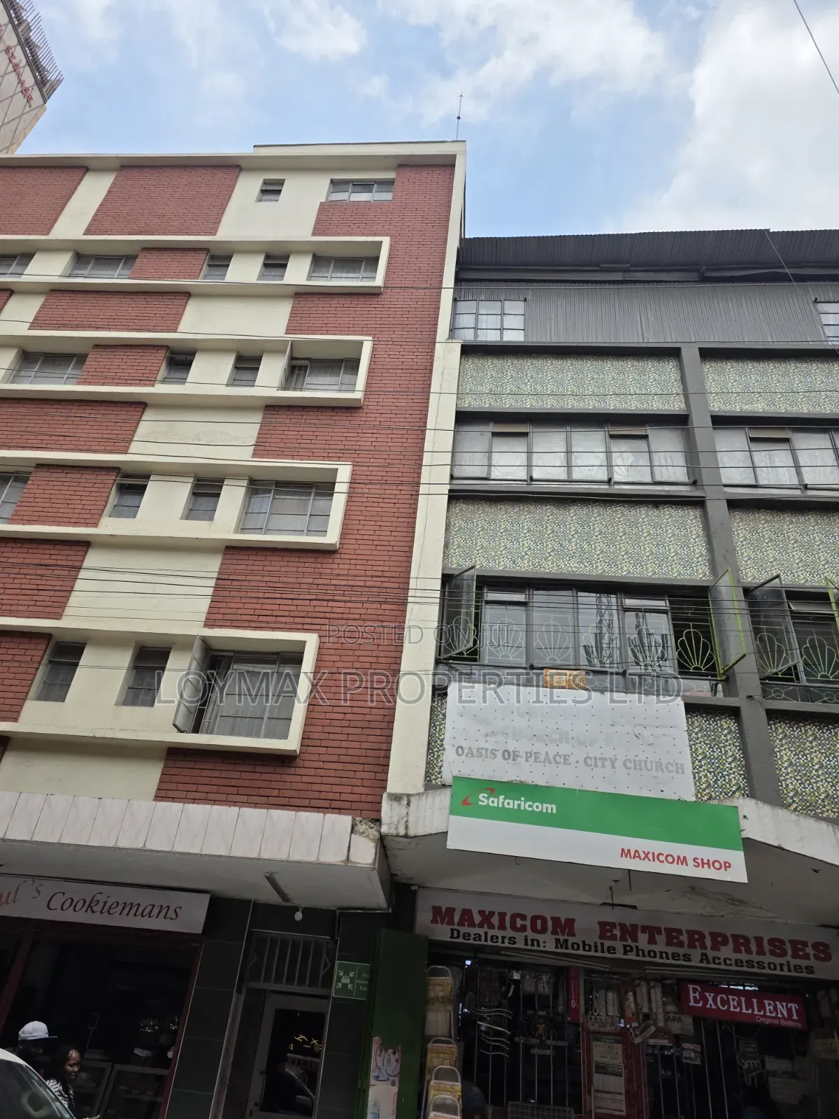 15bdrm Block of Flats in Nairobi Cbd for sale