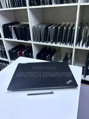 Laptop Lenovo ThinkPad Yoga 8GB Intel Core i5 SSD 256GB