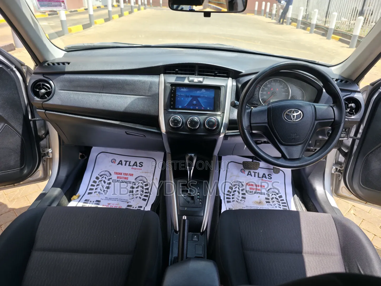Toyota Corolla Fielder 2015 Silver
