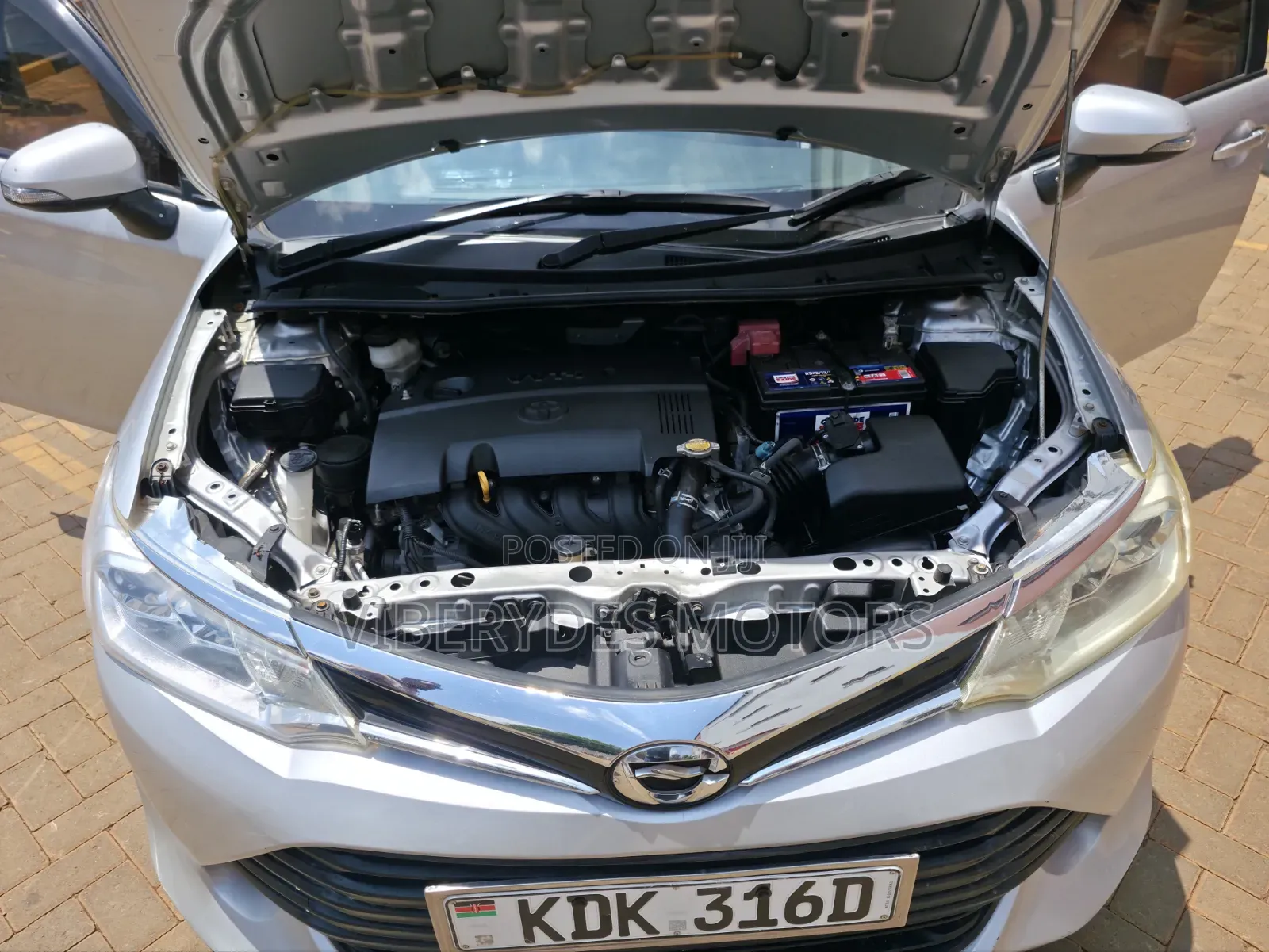 Toyota Corolla Fielder 2015 Silver