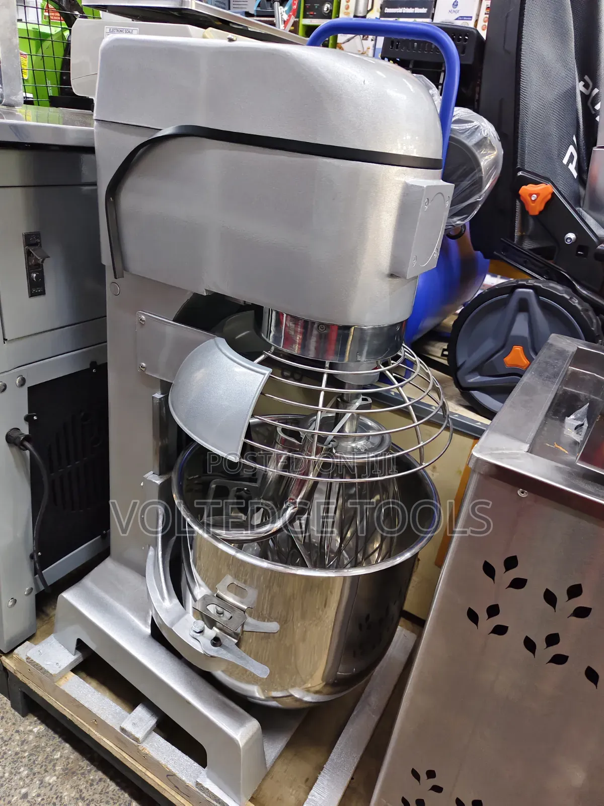 Heavy-Duty 30L Commercial Planetary Mixer / Dough Mixer
