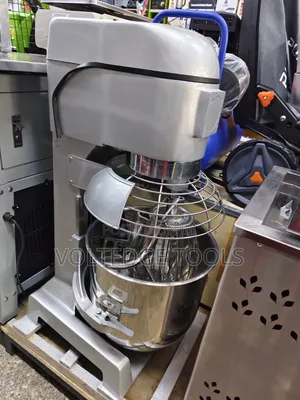 Heavy-Duty 30L Commercial Planetary Mixer / Dough Mixer