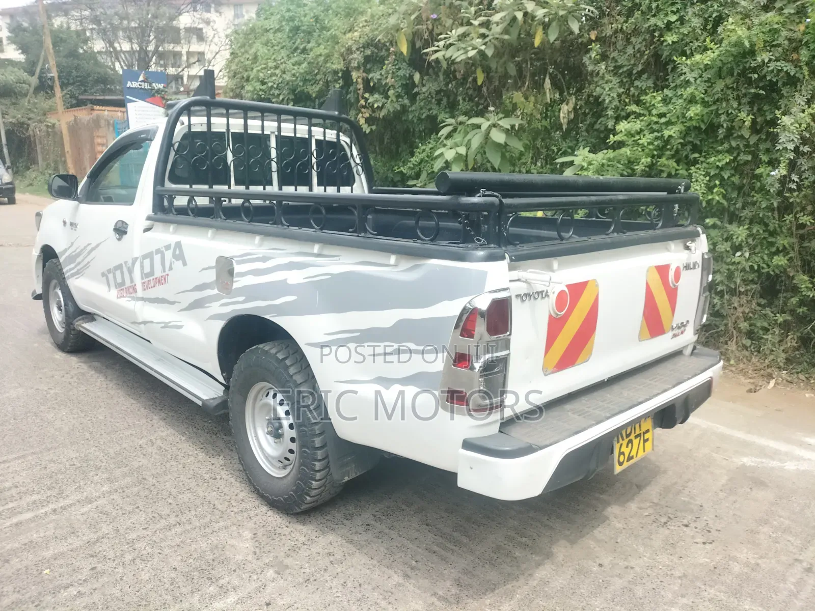 Toyota Hilux 2015 Pearl