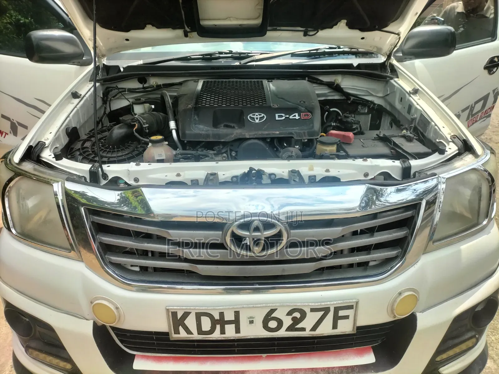 Toyota Hilux 2015 Pearl