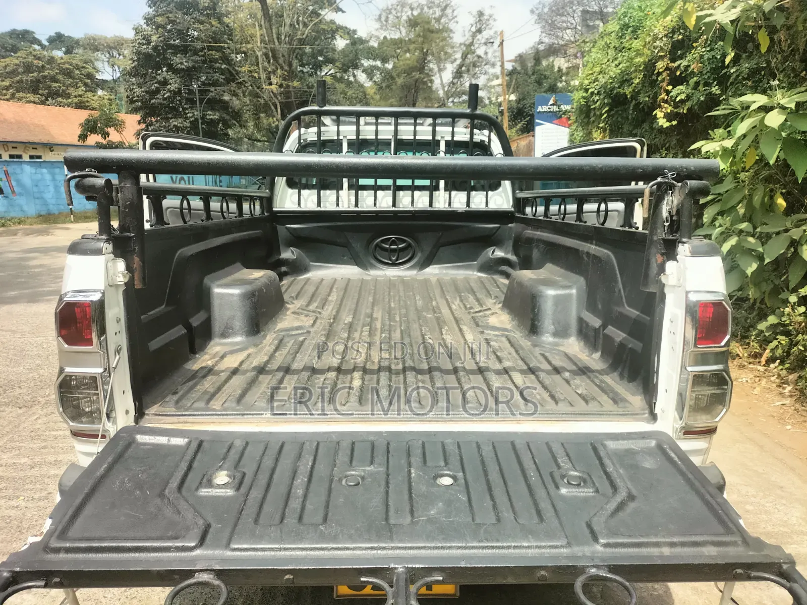 Toyota Hilux 2015 Pearl
