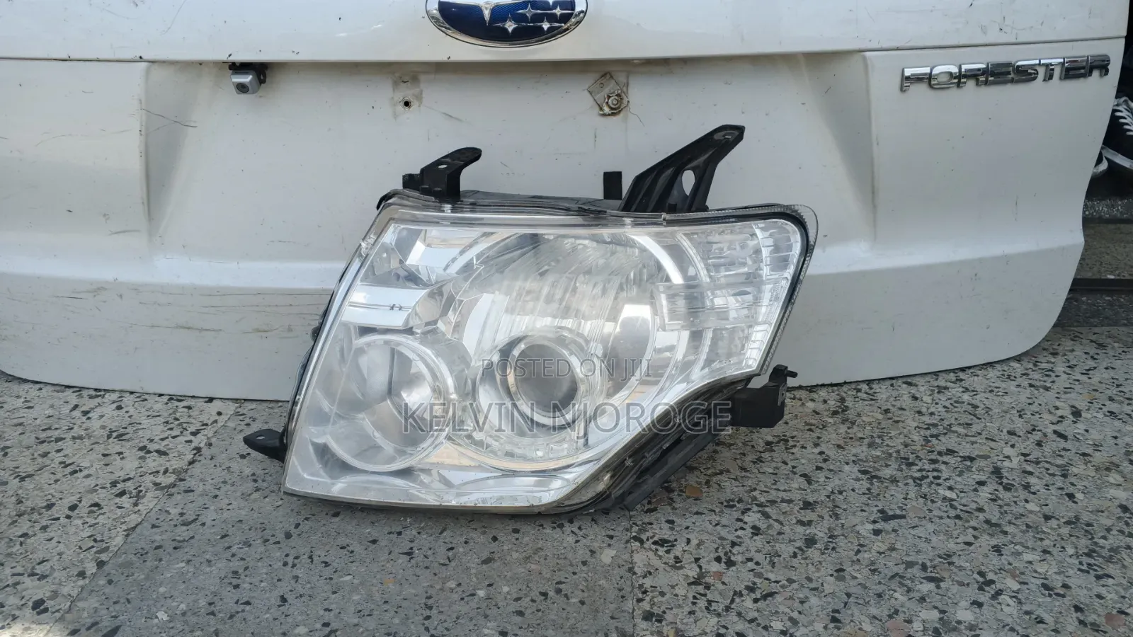 Mitsubishi Pajero V93-V94-V96 Xenon Headlight