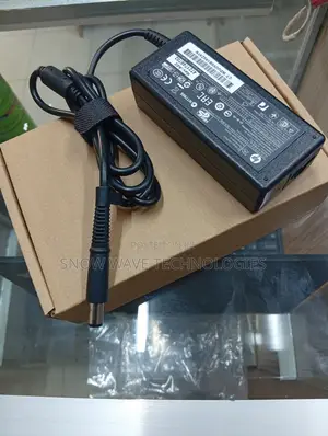 HP Big Pin 65w Adapter