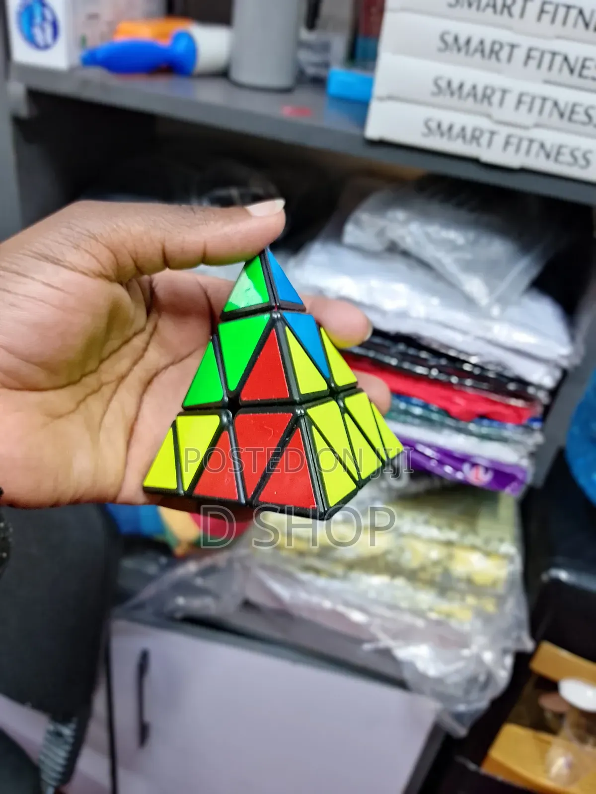 Magic Pyraminx Brain Game