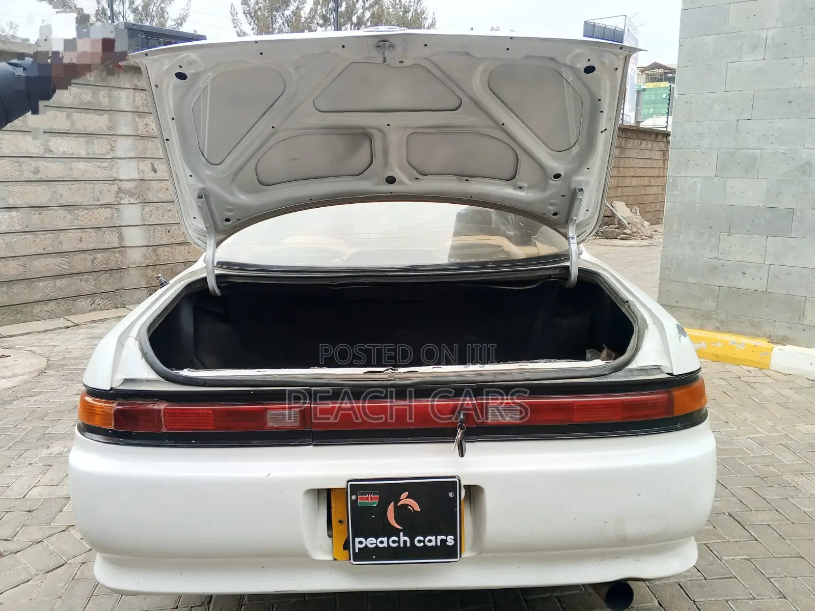 Toyota Mark II 1994 White