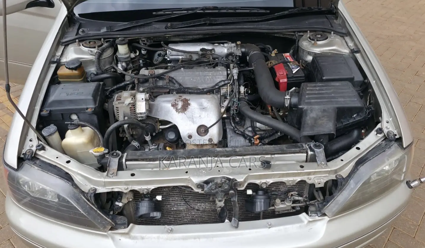 Toyota Vista 2000