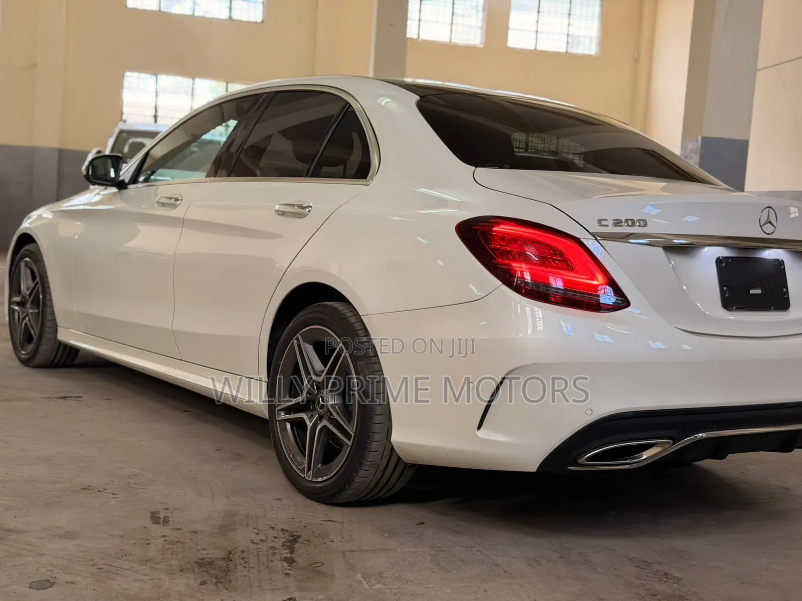 Mercedes-Benz C200 2020 White