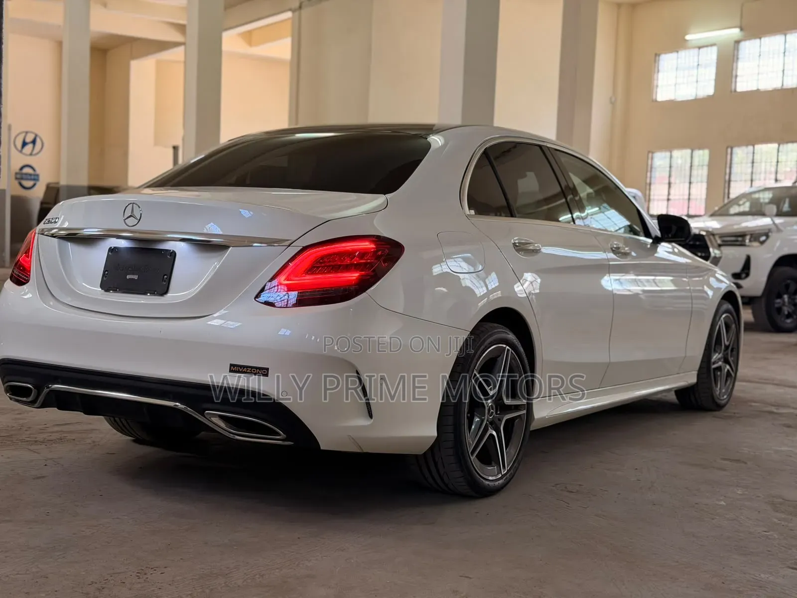 Mercedes-Benz C200 2020 White