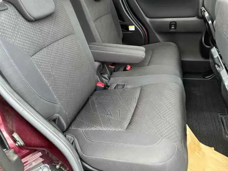 Mitsubishi Delica 2019 Maroon