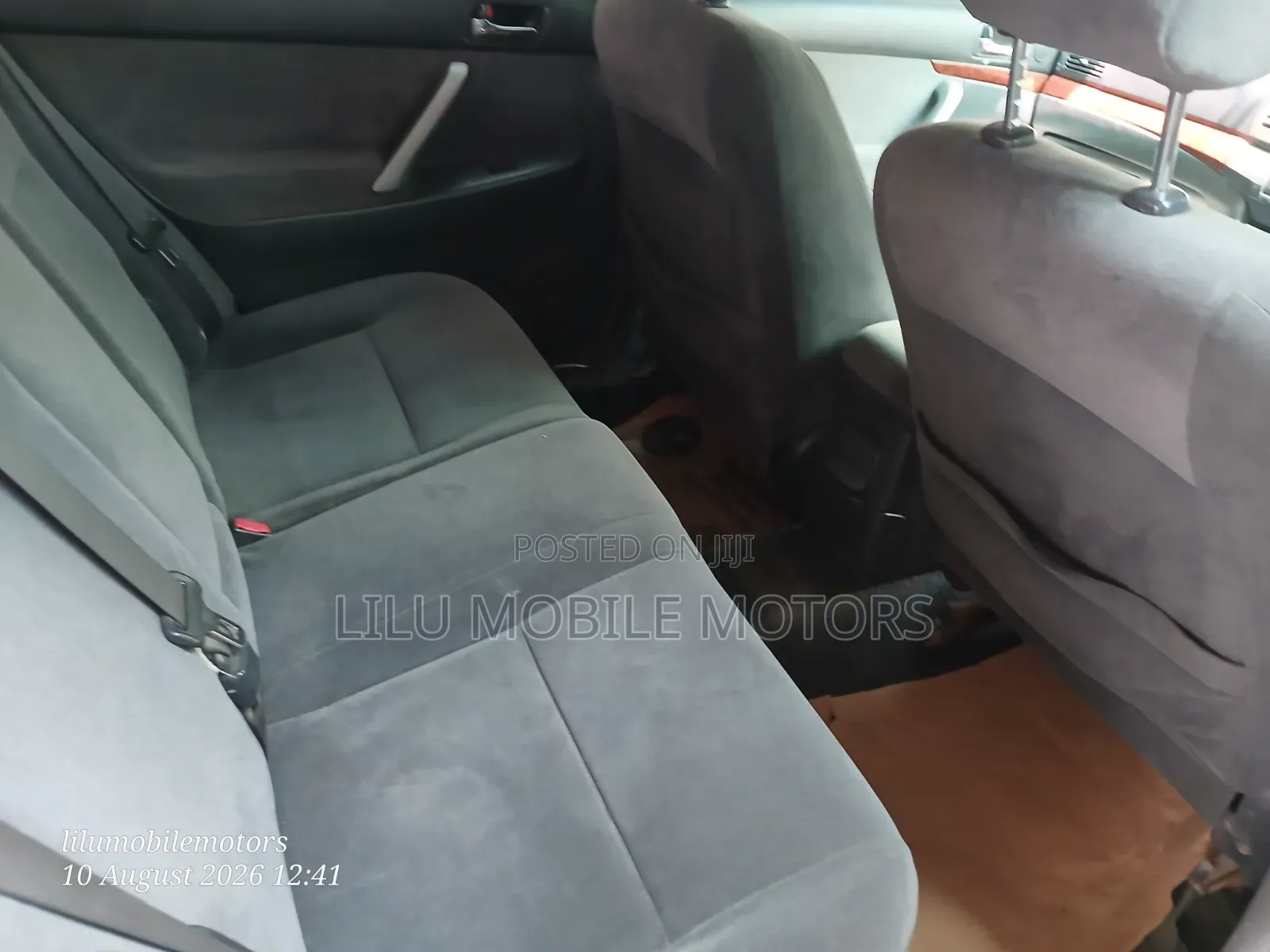 Toyota Premio 2004 Silver