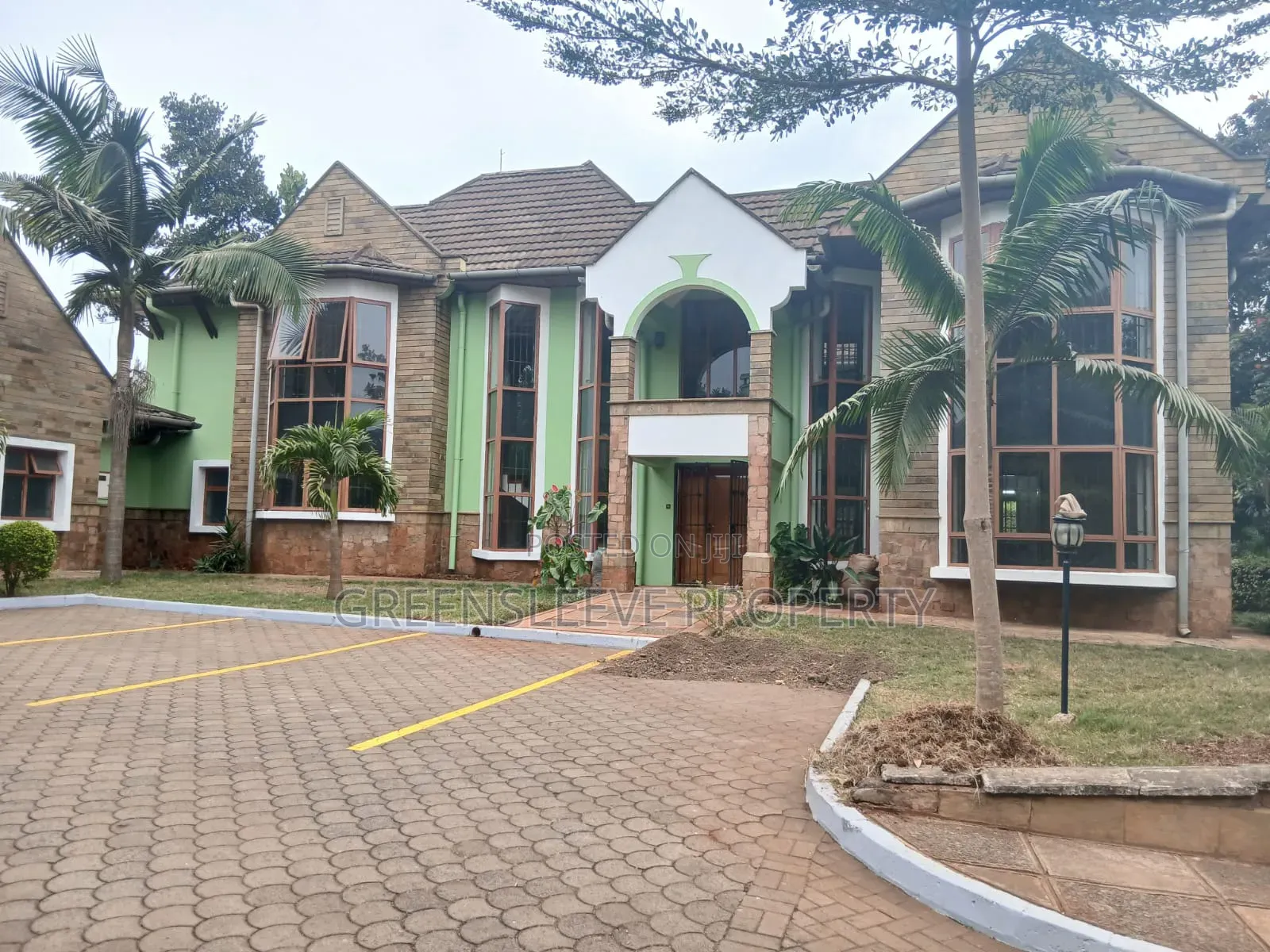5bdrm House in Runda for rent