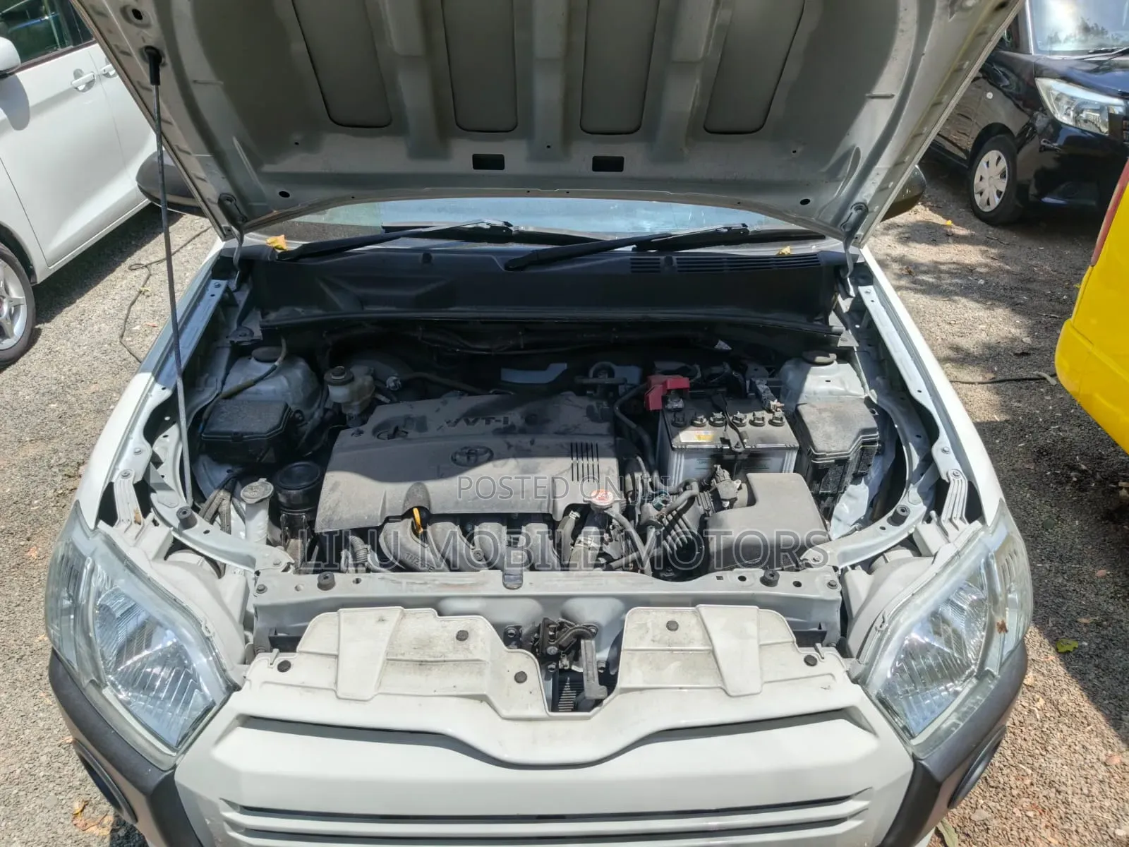 Toyota Probox 1.5 DX 4WD 2020 White
