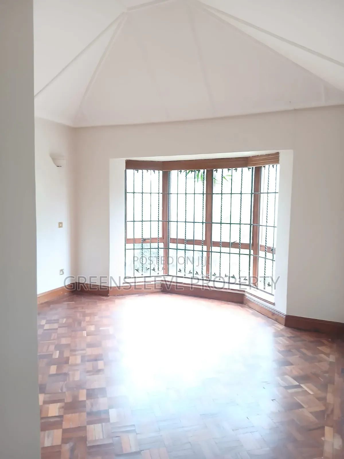 5bdrm House in Runda for rent